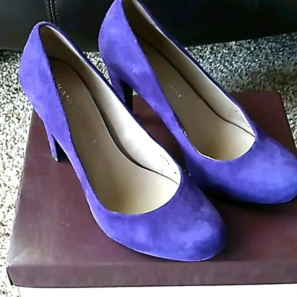 Franco Sarto purple suede heels